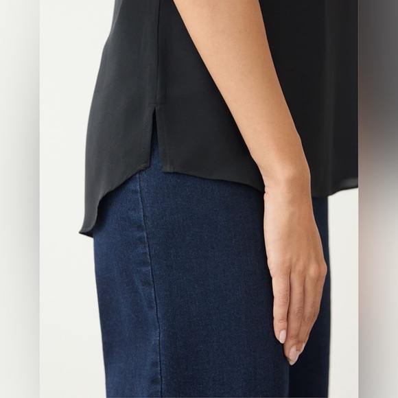 R Essentials Cap-Sleeve Blouse with Split Neckline - Picture 5 of 9